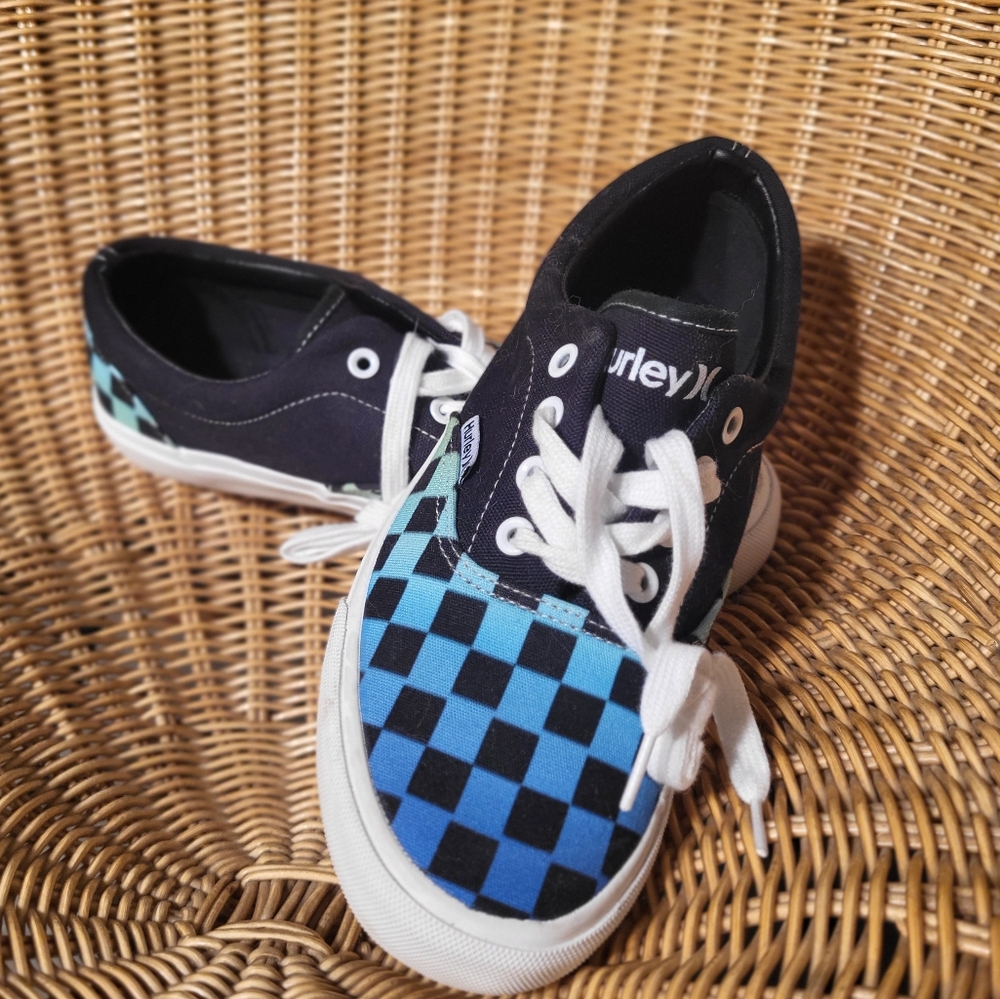 Hurley Shoes youth Size 5 Lace up Checkered Multicolor Casual New